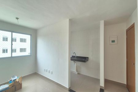 Sala de apartamento à venda com 2 quartos, 45m² em Vila Satúrnia, Campinas