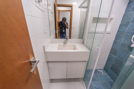 Apartamento para alugar com 43m², 2 quartos e sem vaga Apartamento para alugar com 43m², 2 quartos e sem vagaBanheiro