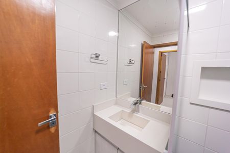 Apartamento para alugar com 43m², 2 quartos e sem vaga Apartamento para alugar com 43m², 2 quartos e sem vagaBanheiro