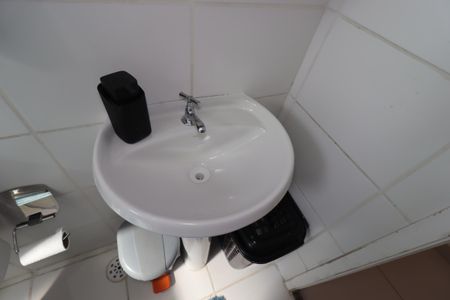 Apartamento para alugar com 45m², 2 quartos e 1 vagaBanheiro - Pia