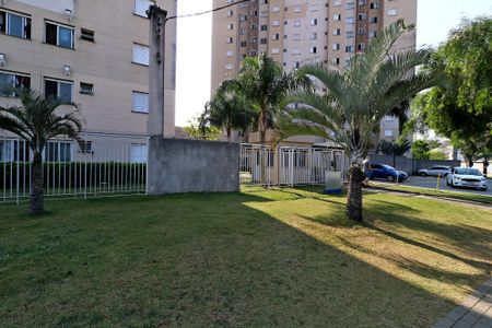 Apartamento para alugar com 45m², 2 quartos e 1 vagaFachada