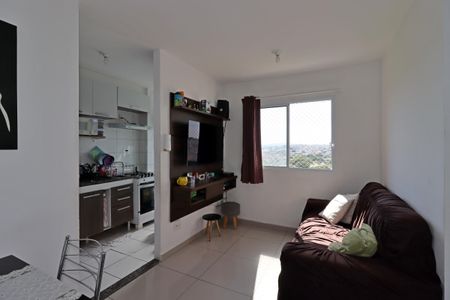 Sala de apartamento para alugar com 2 quartos, 45m² em Jardim Utinga, Santo André