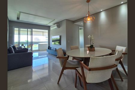 Apartamento à venda com 90m², 3 quartos e 2 vagas Apartamento à venda com 90m², 3 quartos e 2 vagasSala