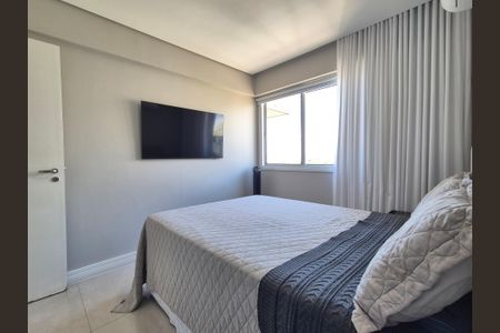 Apartamento à venda com 90m², 3 quartos e 2 vagas Apartamento à venda com 90m², 3 quartos e 2 vagasSuíte 2