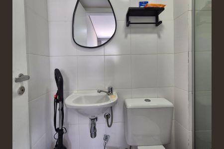 Apartamento à venda com 90m², 3 quartos e 2 vagas Apartamento à venda com 90m², 3 quartos e 2 vagasBanheiro