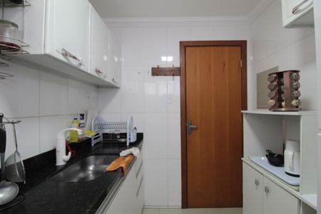 Apartamento para alugar com 58m², 3 quartos e 1 vagaCozinha e Área de Serviço