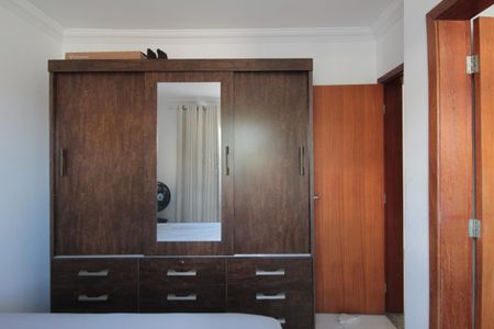 Suite de apartamento para alugar com 3 quartos, 58m² em Rio Branco, Belo Horizonte