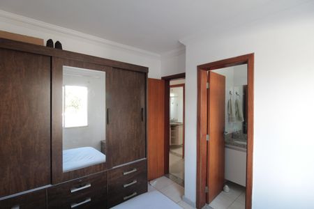 Suite de apartamento para alugar com 3 quartos, 58m² em Rio Branco, Belo Horizonte