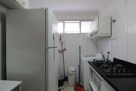 Apartamento para alugar com 58m², 3 quartos e 1 vagaCozinha e Área de Serviço
