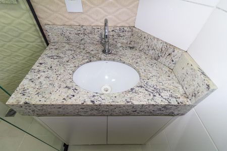 Apartamento para alugar com 44m², 2 quartos e sem vagaBanheiro