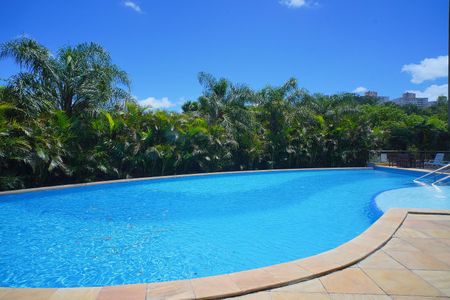 Apartamento à venda com 80m², 3 quartos e 1 vaga Apartamento à venda com 80m², 3 quartos e 1 vagaÁrea comum - Piscina