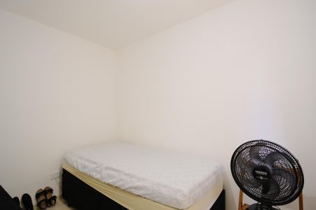 Casa à venda com 450m², 7 quartos e 6 vagasQuarto 2 da Casa 2