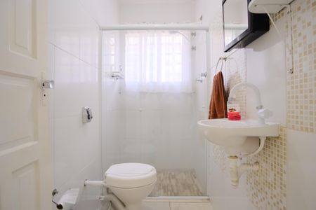 Casa à venda com 450m², 7 quartos e 6 vagasBanheiro da Casa 2