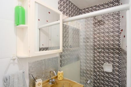 Casa à venda com 450m², 7 quartos e 6 vagasBanheiro Social da Casa 1