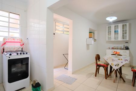 Casa à venda com 450m², 7 quartos e 6 vagasCozinha da Casa 2