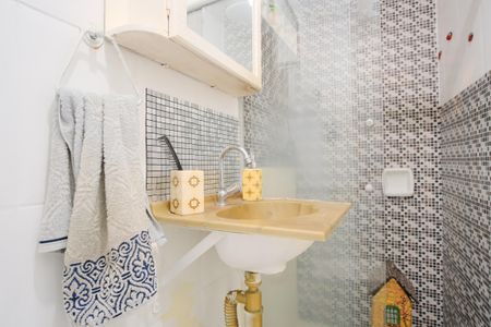 Casa à venda com 450m², 7 quartos e 6 vagasBanheiro Social da Casa 1