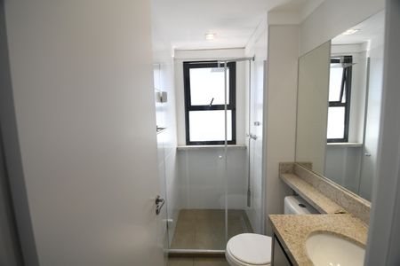 Apartamento à venda com 78m², 3 quartos e 2 vagasBanheiro Social