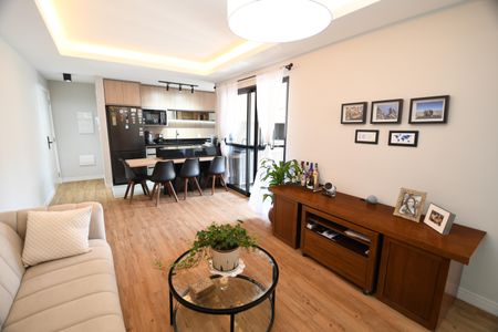 Apartamento à venda com 78m², 3 quartos e 2 vagasSala 2