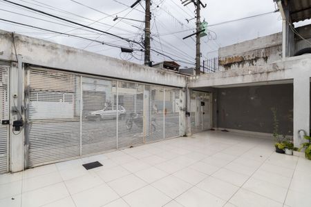 Casa para alugar com 65m², 1 quarto e 1 vagaQuintal