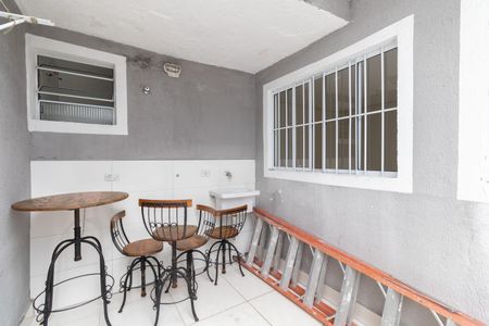 Casa para alugar com 65m², 1 quarto e 1 vagaÁrea de Serviço