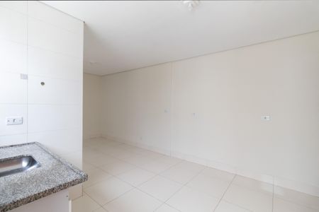 Casa para alugar com 65m², 1 quarto e 1 vagaSala e Cozinha