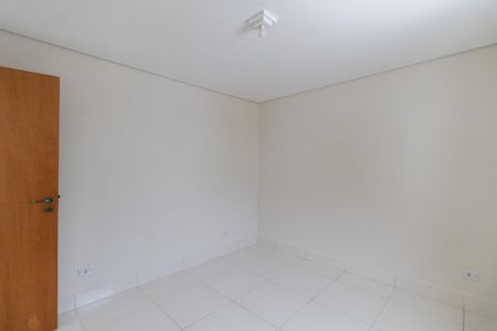 Casa para alugar com 65m², 1 quarto e 1 vagaQuarto