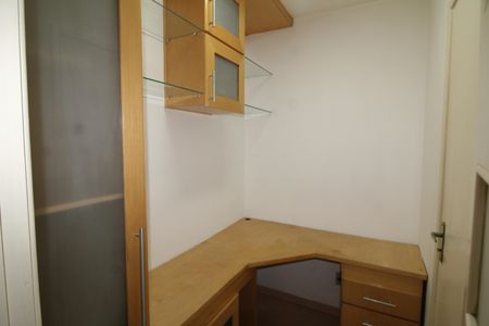 Apartamento para alugar com 112m², 2 quartos e 2 vagasEscritório