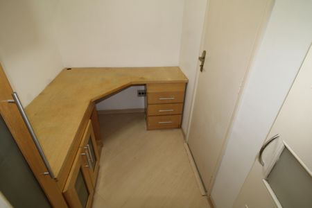 Apartamento para alugar com 112m², 2 quartos e 2 vagasEscritório