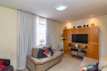 Sala 1 de apartamento para alugar com 3 quartos, 157m² em Coração Eucarístico, Belo Horizonte