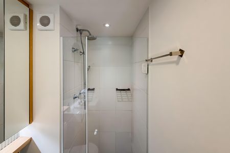 Studio à venda com 35m², 1 quarto e sem vaga Studio à venda com 35m², 1 quarto e sem vagaBanheiro