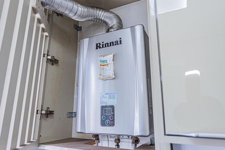 Apartamento à venda com 44m², 2 quartos e 1 vaga Apartamento à venda com 44m², 2 quartos e 1 vagaCozinha e Área de Serviço