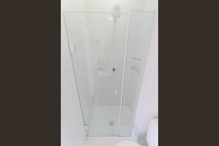 Banheiro de kitnet/studio para alugar com 1 quarto, 25m² em Jardim Paulista, São Paulo