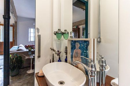 Apartamento para alugar com 80m², 1 quarto e sem vaga Apartamento para alugar com 80m², 1 quarto e sem vagaBanheiro