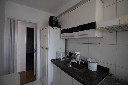 Apartamento para alugar com 59m², 2 quartos e 1 vagaCozinha - Armários