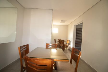 Apartamento para alugar com 59m², 2 quartos e 1 vagaÁrea comum - Salão de festas