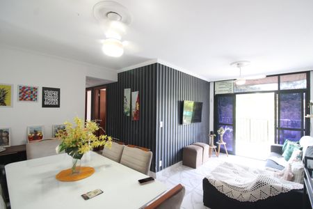 Sala de apartamento à venda com 3 quartos, 80m² em Pechincha, Rio de Janeiro