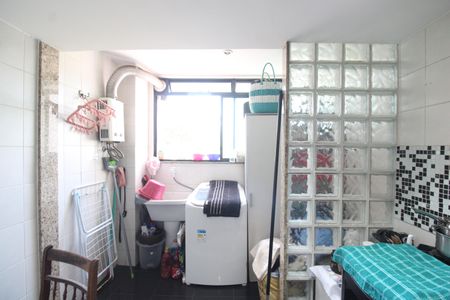 Apartamento à venda com 80m², 3 quartos e sem vagaÁrea de serviço