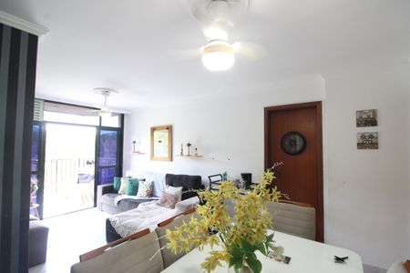 Sala de apartamento à venda com 3 quartos, 80m² em Pechincha, Rio de Janeiro