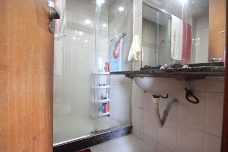 Apartamento à venda com 80m², 3 quartos e sem vagaBanheiro