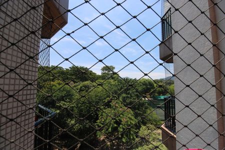 Apartamento à venda com 80m², 3 quartos e sem vagaÁrea de serviço - Vista