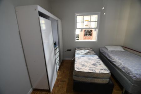 Casa à venda com 252m², 2 quartos e 2 vagasQuarto 2