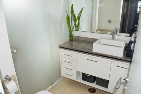 Apartamento à venda com 117m², 4 quartos e 4 vagasBanheiro Suíte 1