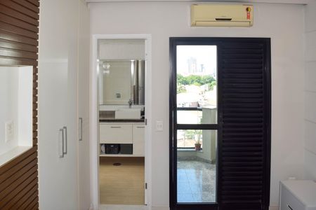 Apartamento à venda com 117m², 4 quartos e 4 vagasSuíte 1