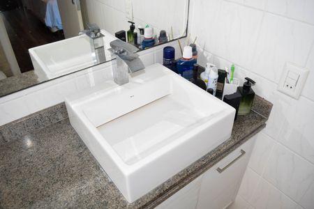 Apartamento à venda com 117m², 4 quartos e 4 vagasBanheiro Suíte 1