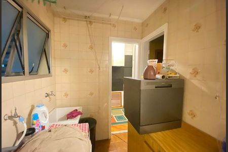 Apartamento à venda com 60m², 2 quartos e sem vaga Apartamento à venda com 60m², 2 quartos e sem vagaCozinha