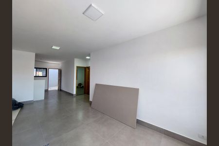 Sala de casa à venda com 2 quartos, 145m² em Cupecê, São Paulo