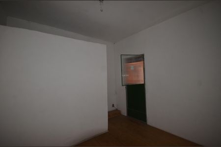 Quarto de apartamento para alugar com 1 quarto, 25m² em Vila Valqueire, Rio de Janeiro