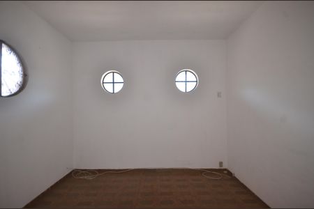 Sala de apartamento para alugar com 1 quarto, 25m² em Vila Valqueire, Rio de Janeiro