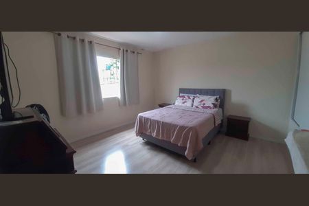 Quarto 1 de casa à venda com 4 quartos, 210m² em Novo Osasco, Osasco