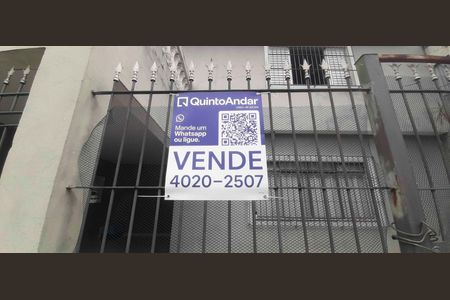 Casa à venda com 210m², 4 quartos e 5 vagas Casa à venda com 210m², 4 quartos e 5 vagasPlaca QA Instalada